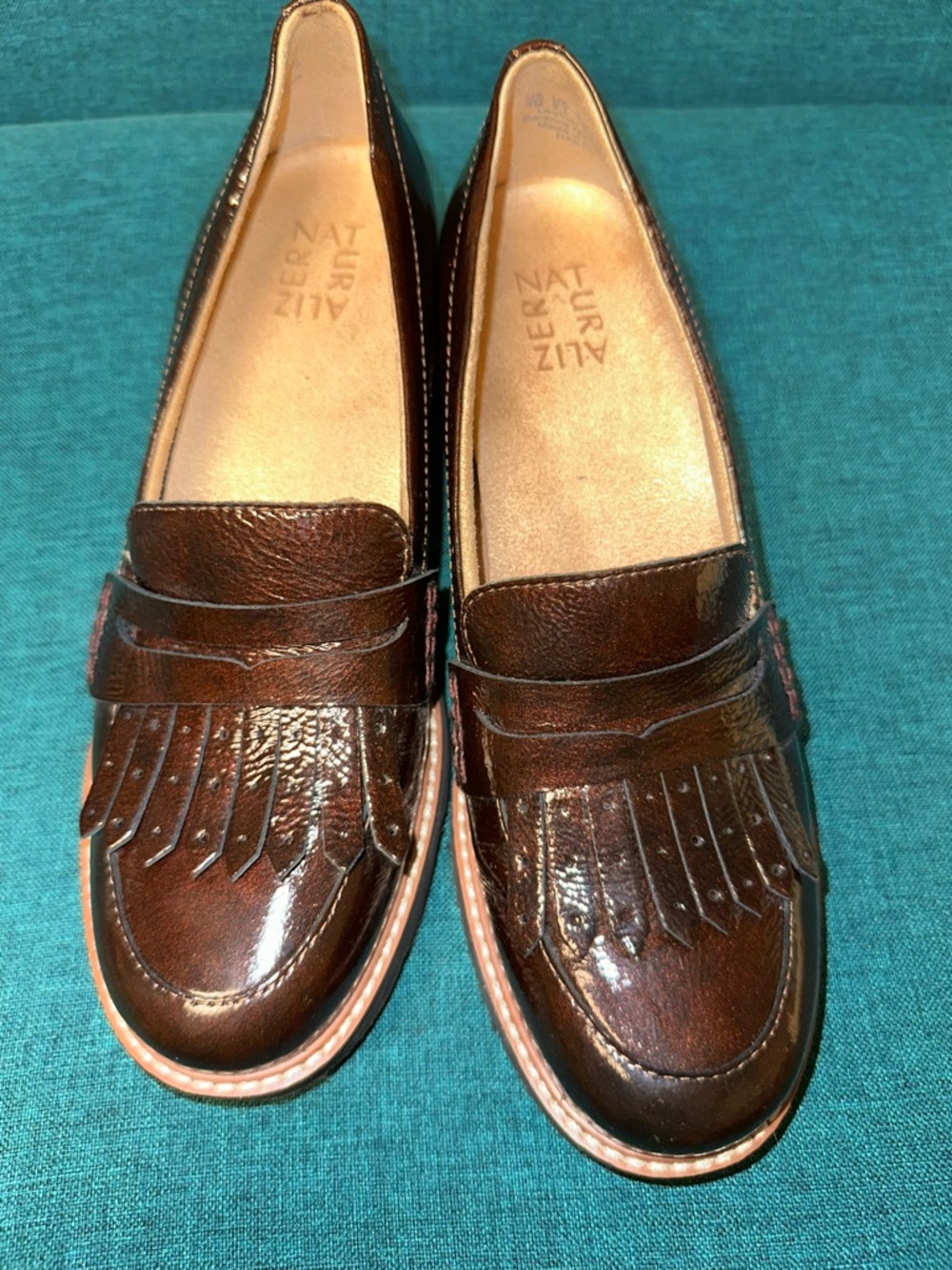 Naturalizer Darcy Lug Sole Loafers Womens Size 8 Brown Leather Store Display - Picture 5 of 8